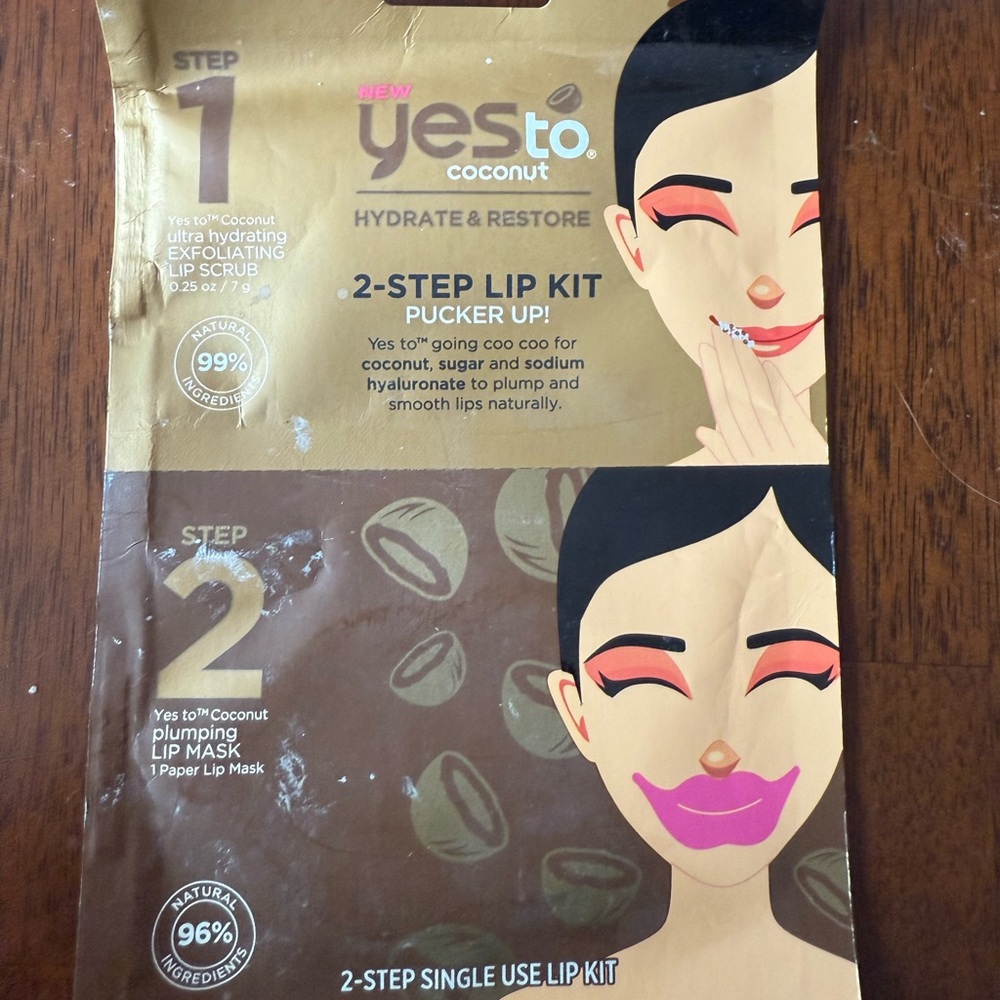 Yes To Coconut 2-Step Lip Kit
